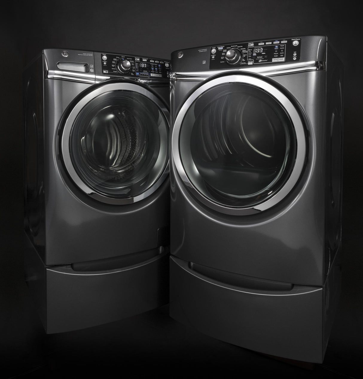 GE® 4.9 DOE cu. ft. Capacity Front Load ENERGY STAR® Washer with Steam