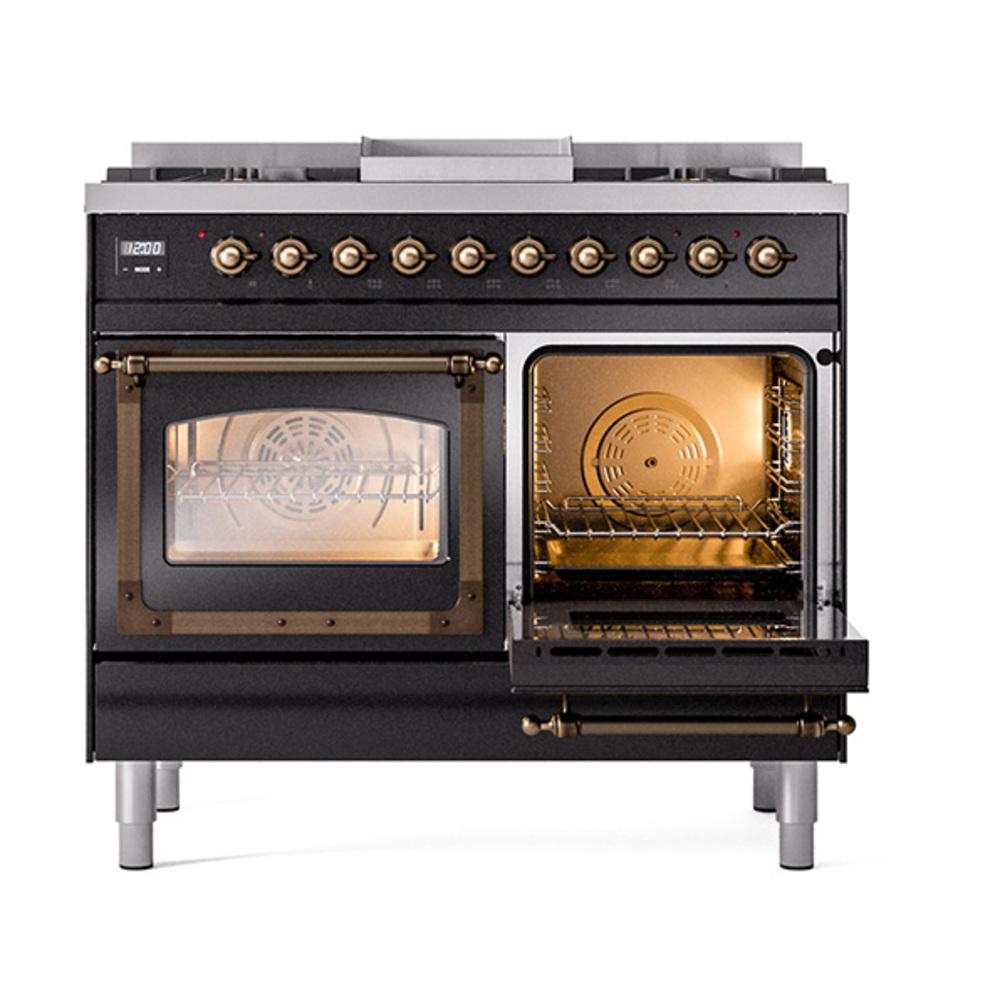 ILVE UND40FNMPBKB Nostalgie II Noblesse 40 inch Dual Fuel Range (Natural Gas, Triple Glass Door, Glossy Black, Burnished)