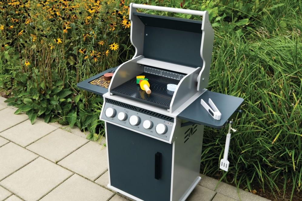 Mini BBQ for kids Your first barbecue should always be a Napoleon.
