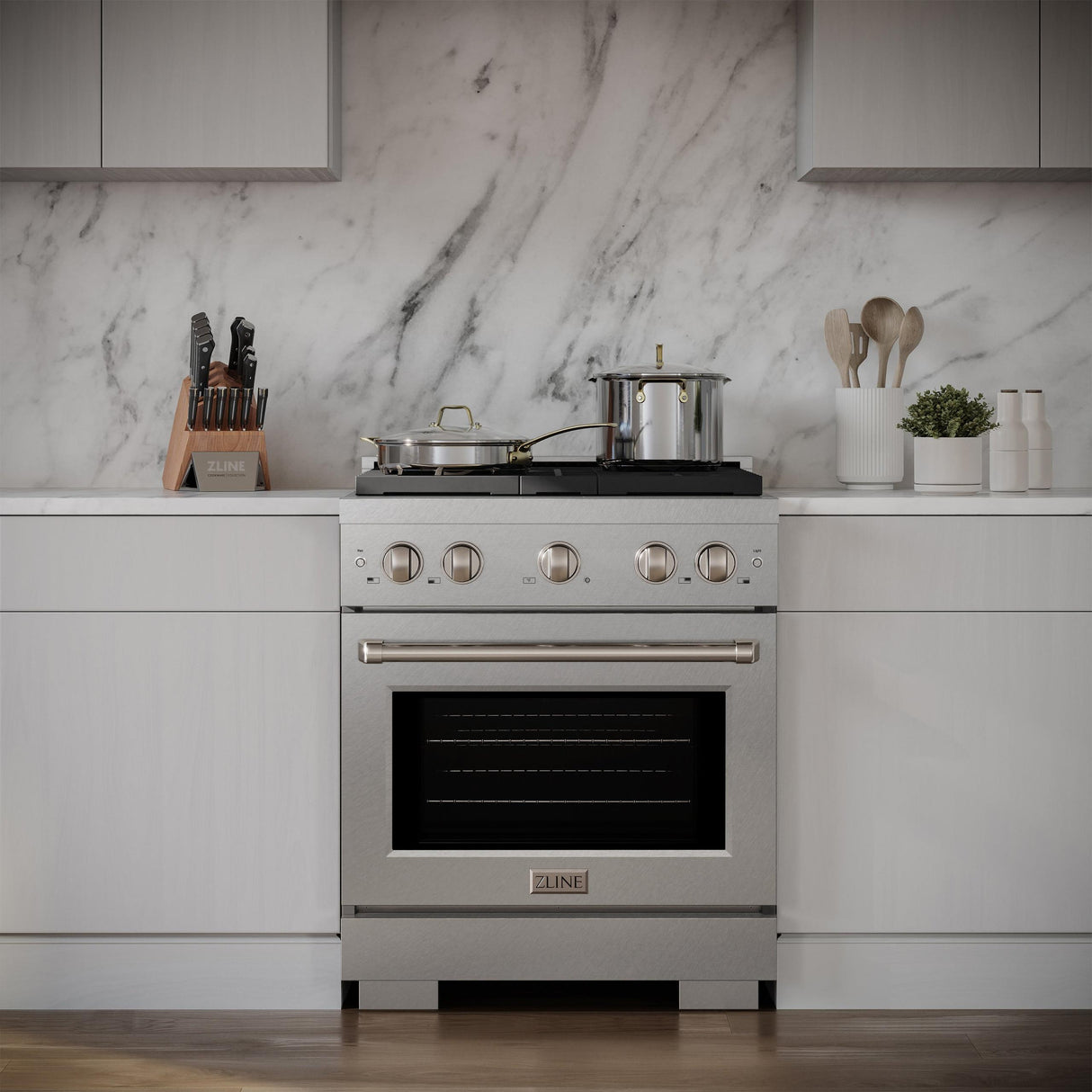 ZLINE 30 in. 4.2 cu. ft. 4 Burner Gas Range with Convection Gas Oven in DuraSnow' Stainless Steel (SGRS-30)