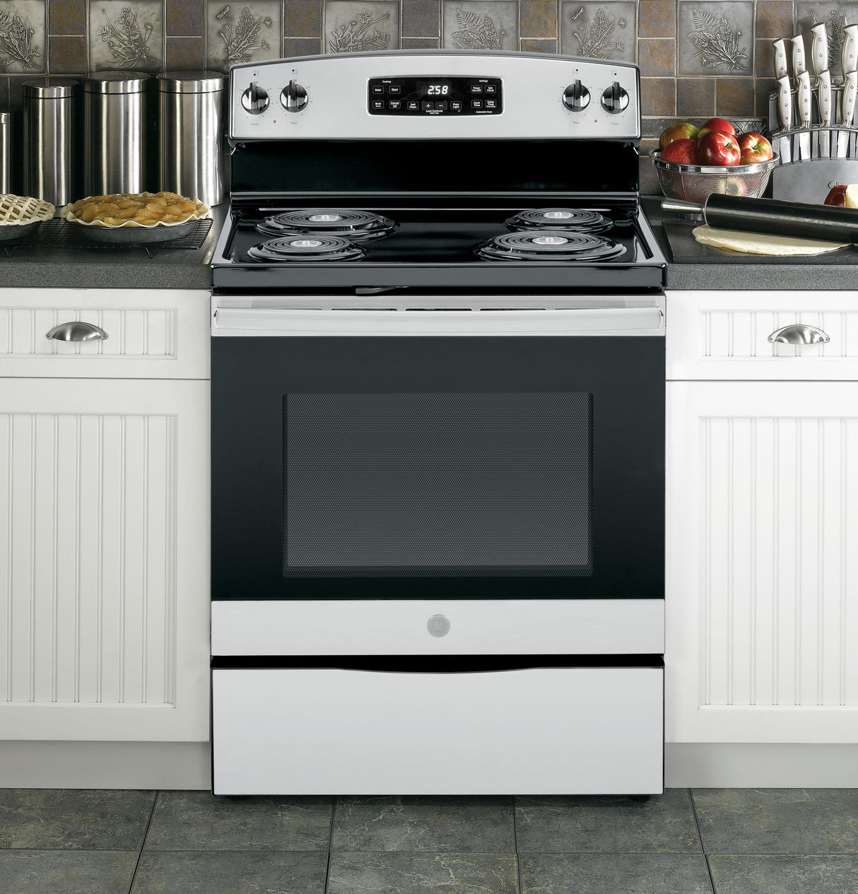 GE® 30" Free-Standing Self-Clean Electric Range