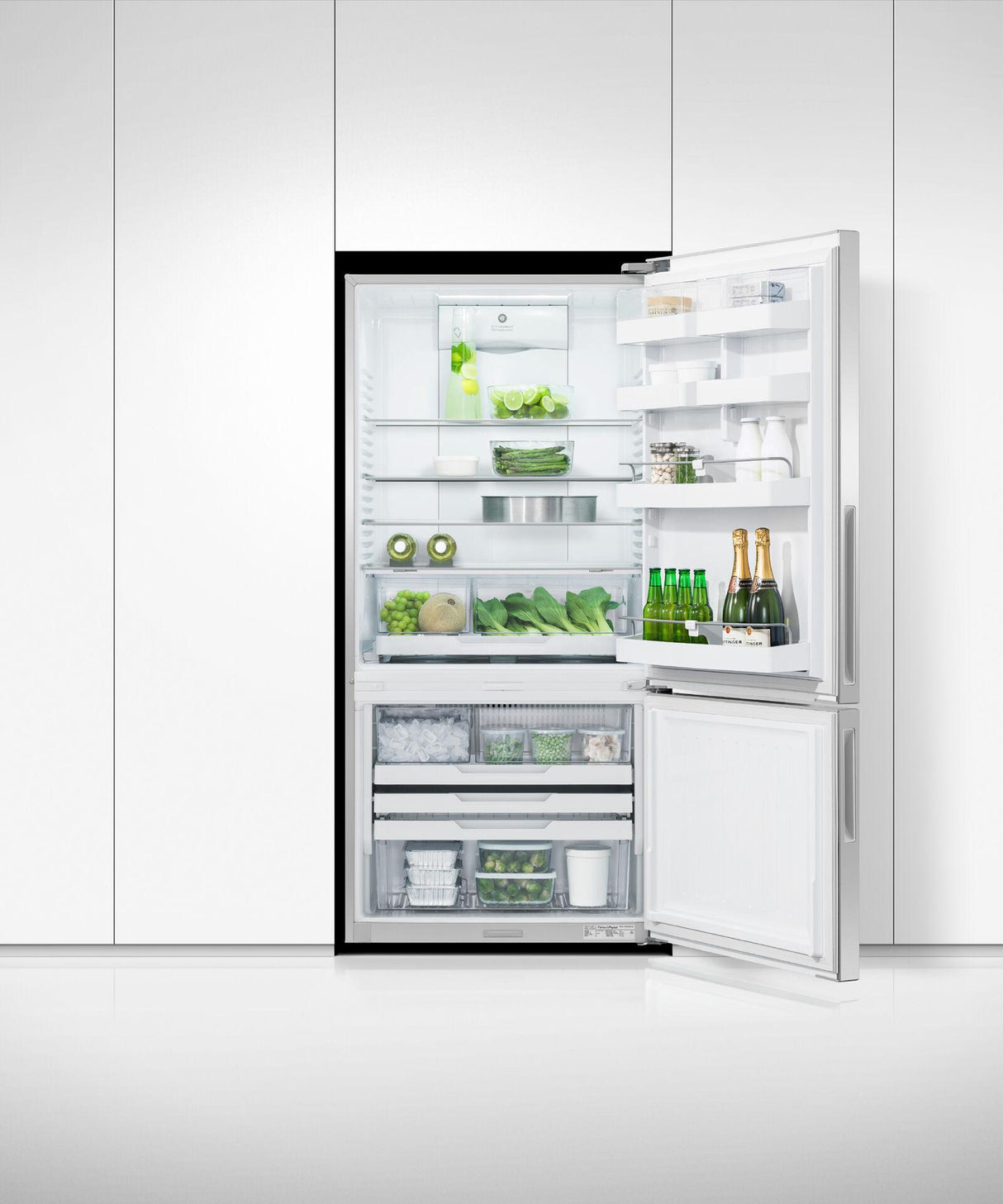 17.5 cu ft Series 5 Refrigerator Freezer