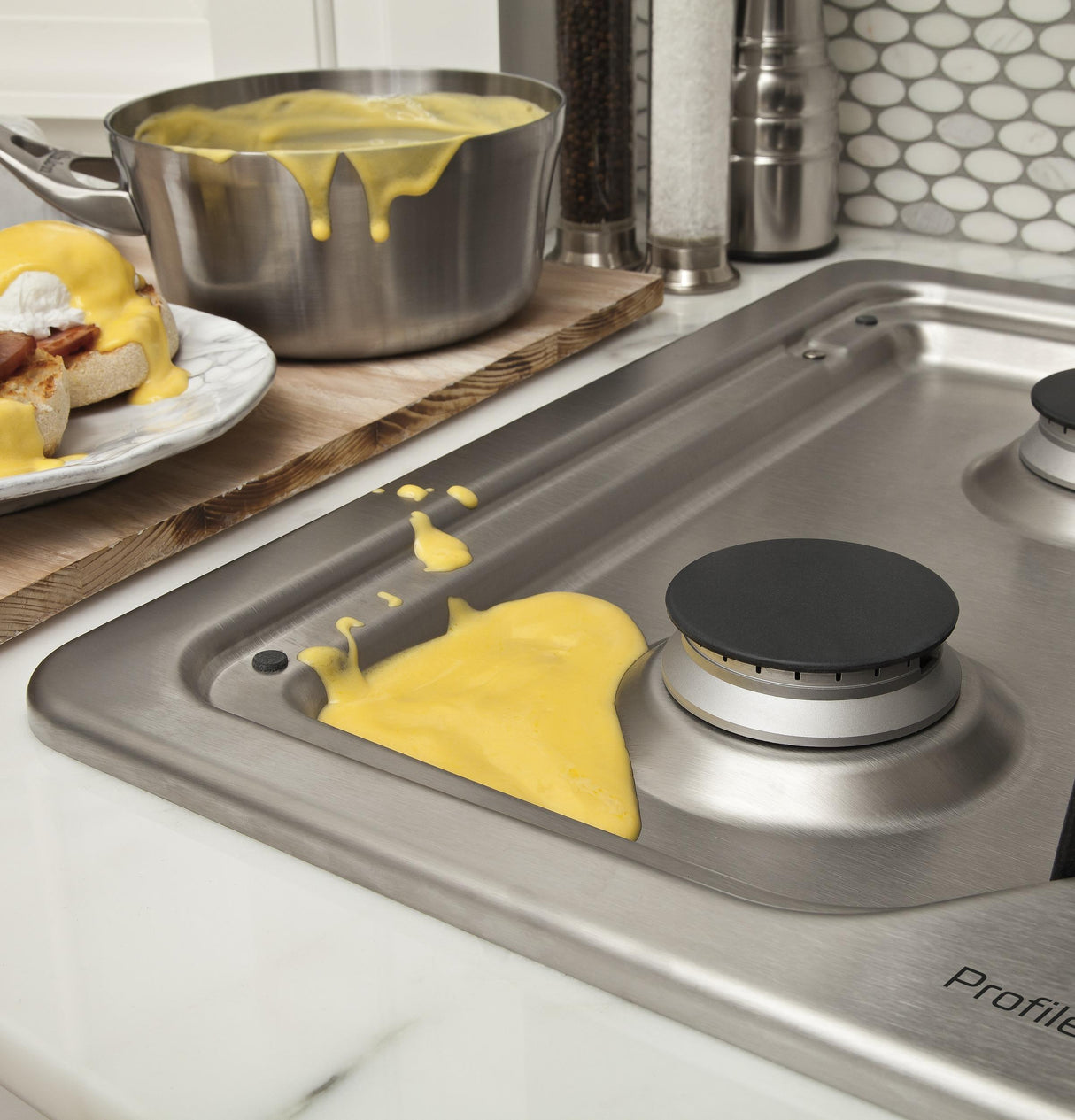GE Profile™ Series 36" Built-In Gas Cooktop