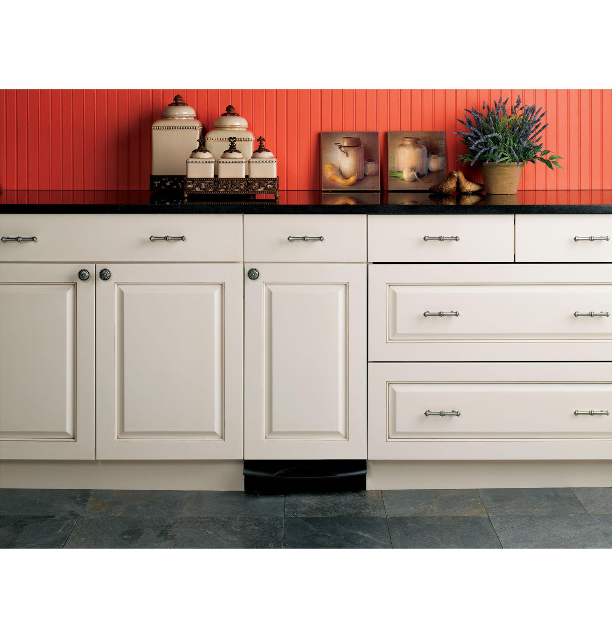 Universal 15" Panel-Ready Built-In Compactor