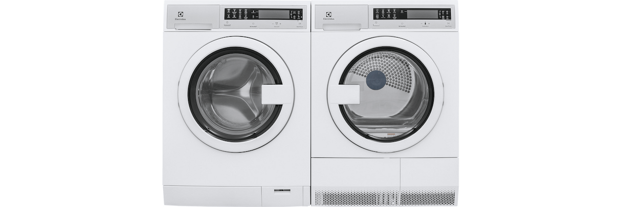 Compact Washer with IQ-Touch® Controls featuring Perfect Steam™ - 2.4 Cu. Ft.