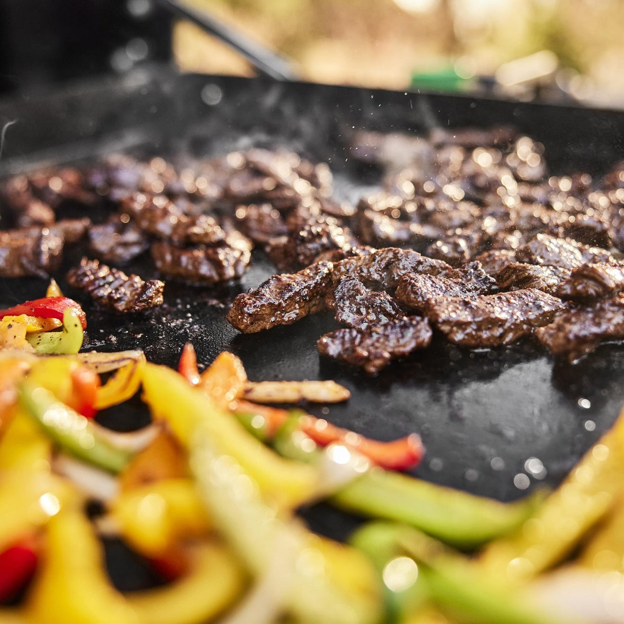 Slate® 28" Rust-Resistant Griddle (Natural Gas) - Black