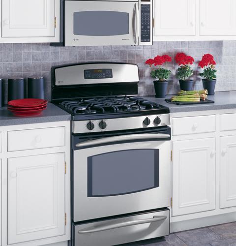 GE Profile Free-Standing Self-Clean Gas Range