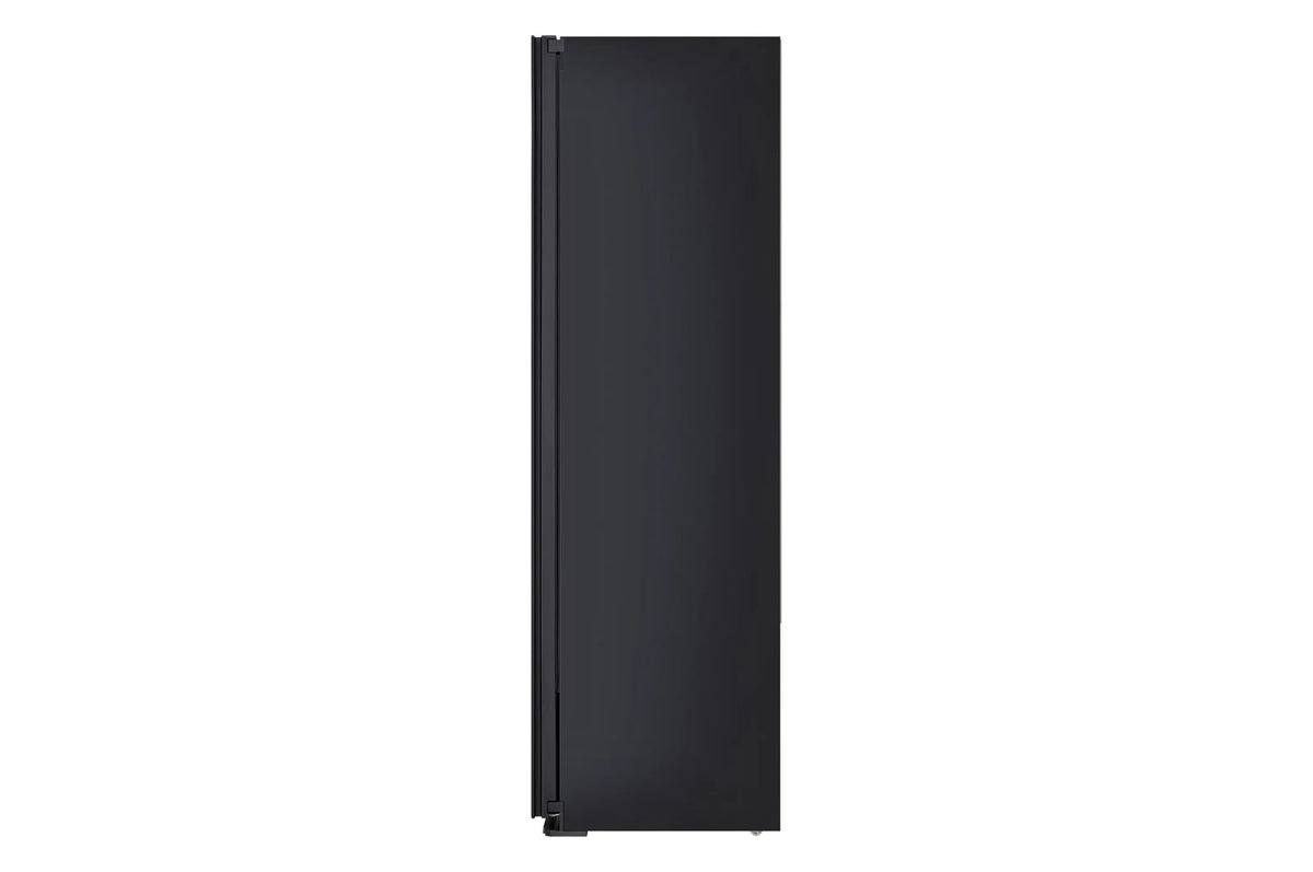LG SIGNATURE Styler® Smart Steam Closet with Dual TrueSteam® Technology, Dynamic MovingHanger™ and Built-In HandySteamer™