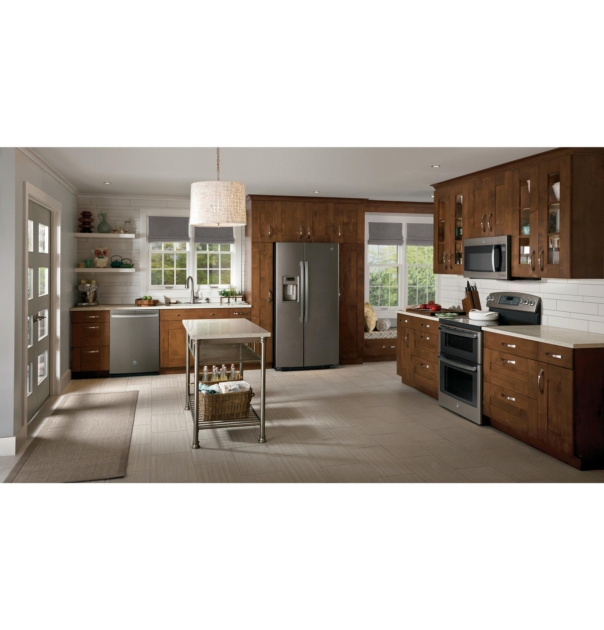 GE® ENERGY STAR® 25.3 Cu. Ft. Side-By-Side Refrigerator