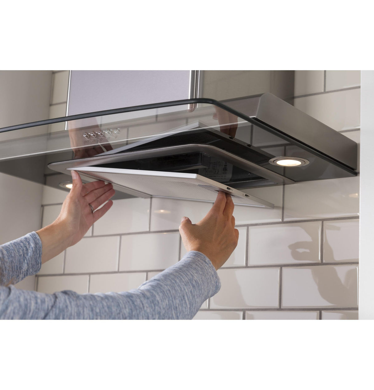 24" Chimney Vent with Tempered Glass