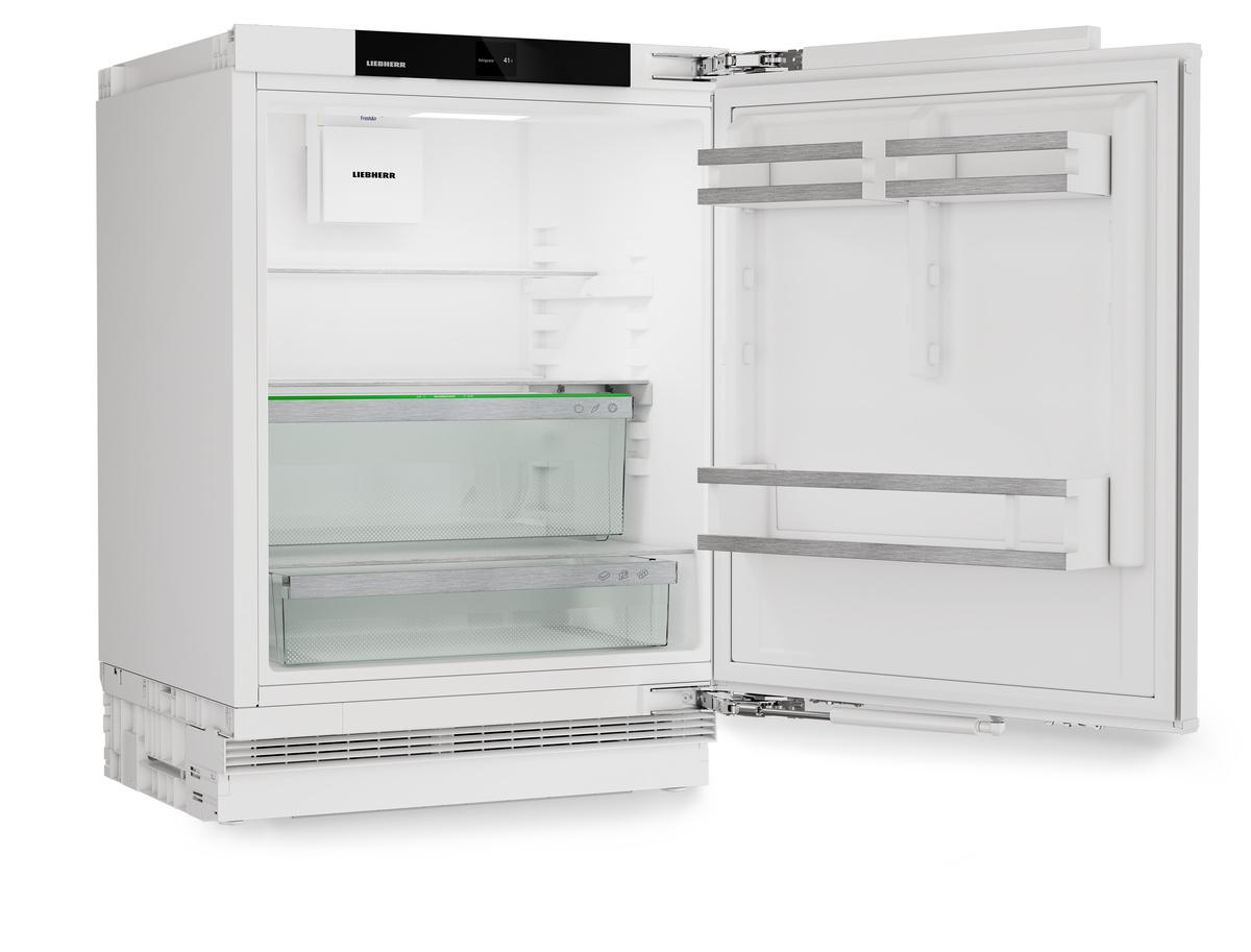 Fridge suitable for undercounter installation with EasyFresh