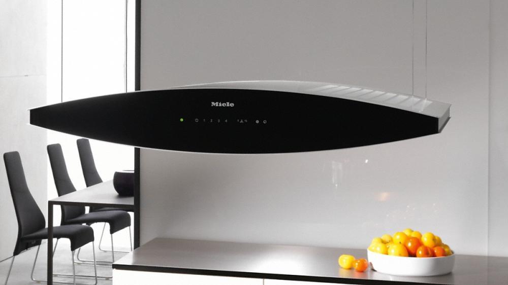 DA 7000 D Aura AM Island d(eback)cor hood with dimmable halogen lighting and touch controls for convenient operation.