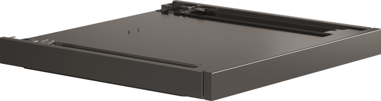 Pull-out shelf for laundry