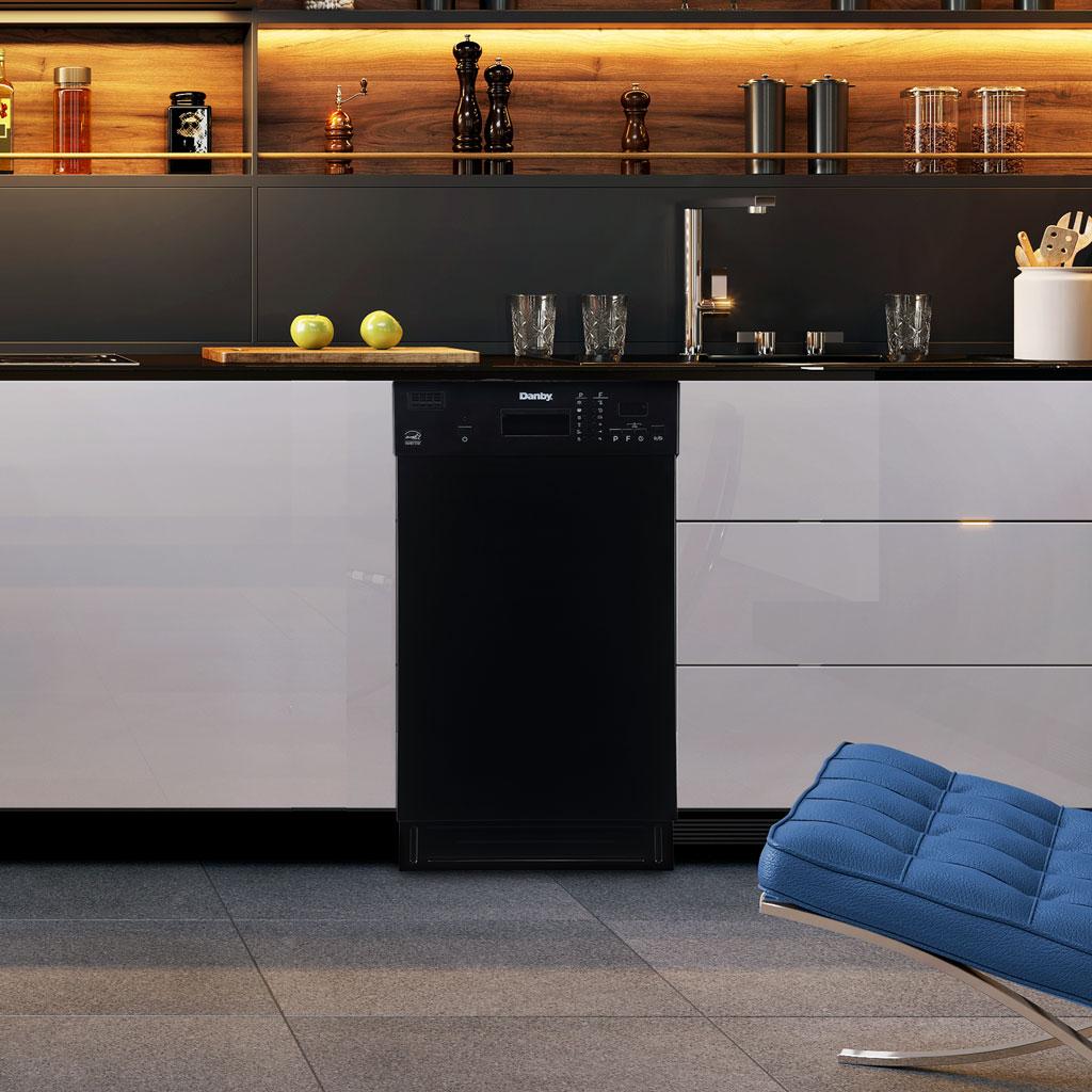 Danby 18" Wide Built-in Dishwasher in Black