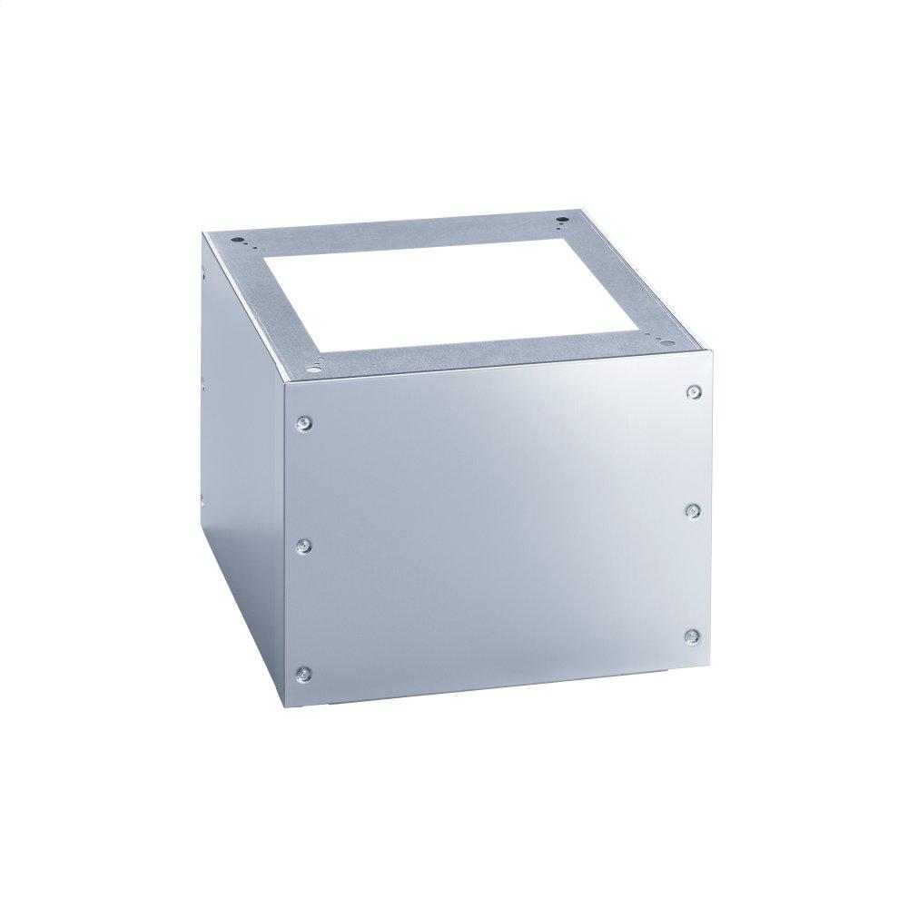 Closed plinth For ergonomic loading and unloading of the washing machine and dryer.