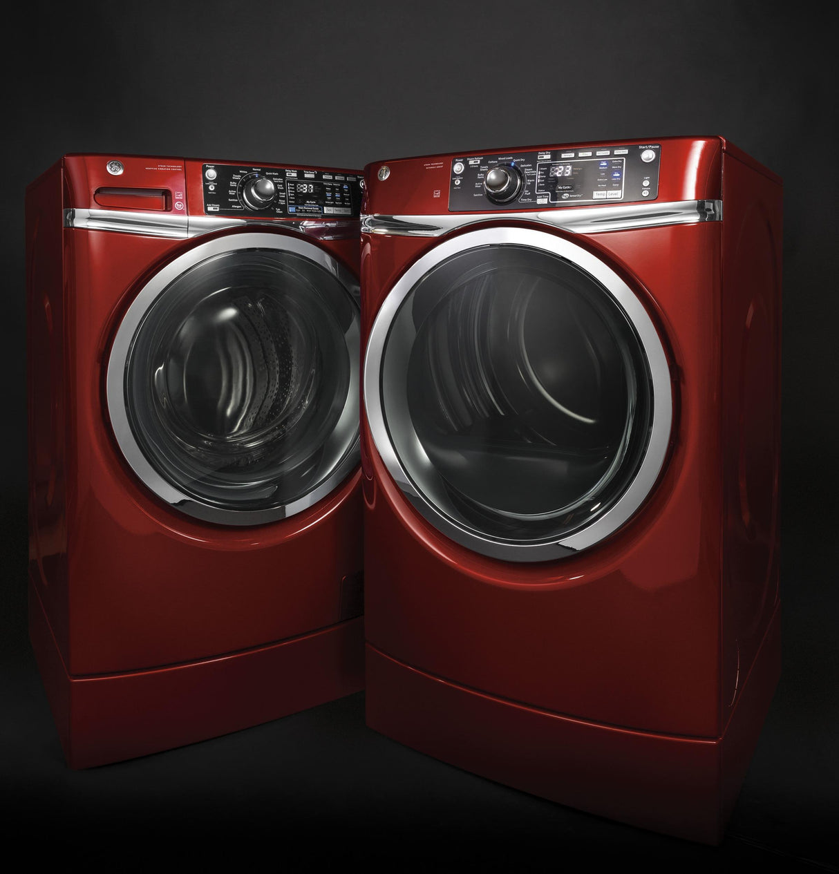GE® 8.3 cu. ft. Capacity RightHeight™ Front Load Gas ENERGY STAR® Dryer with Steam