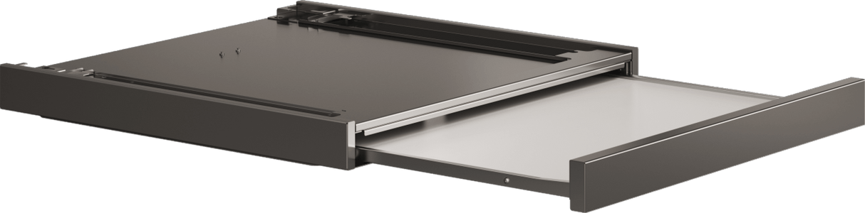 Pull-out shelf for laundry