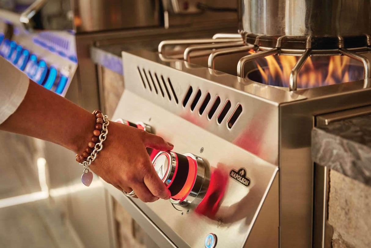 Built-in 700 Series Power Burner with Stainless Steel Cover , Propane, Stainless Steel