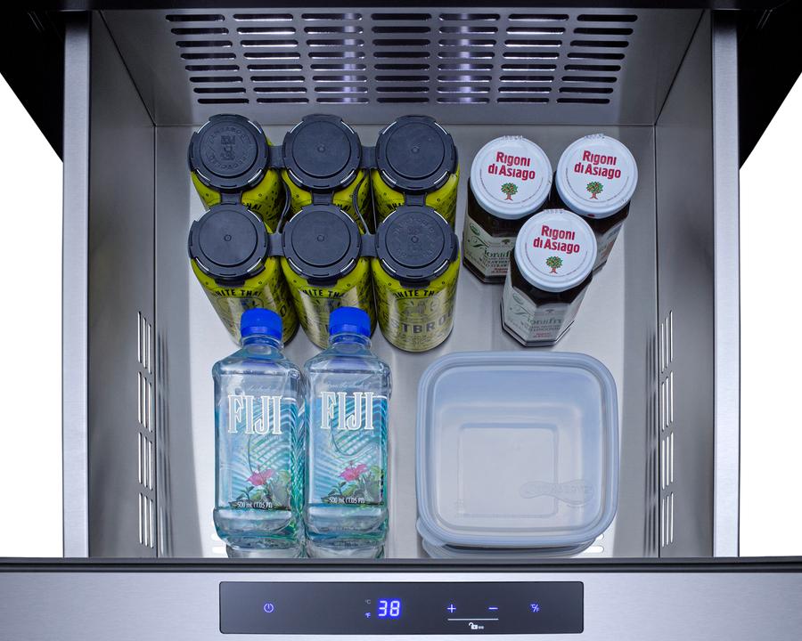 24" Wide Built-in 3-drawer Outdoor All-refrigerator