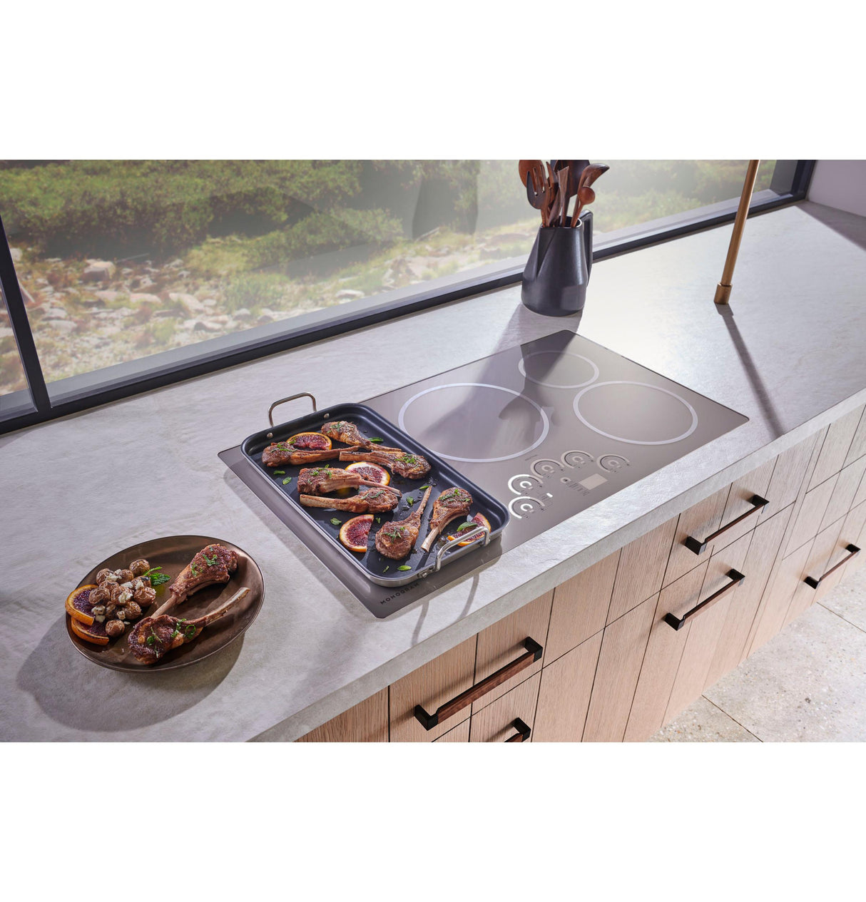 Monogram 30" Induction Cooktop
