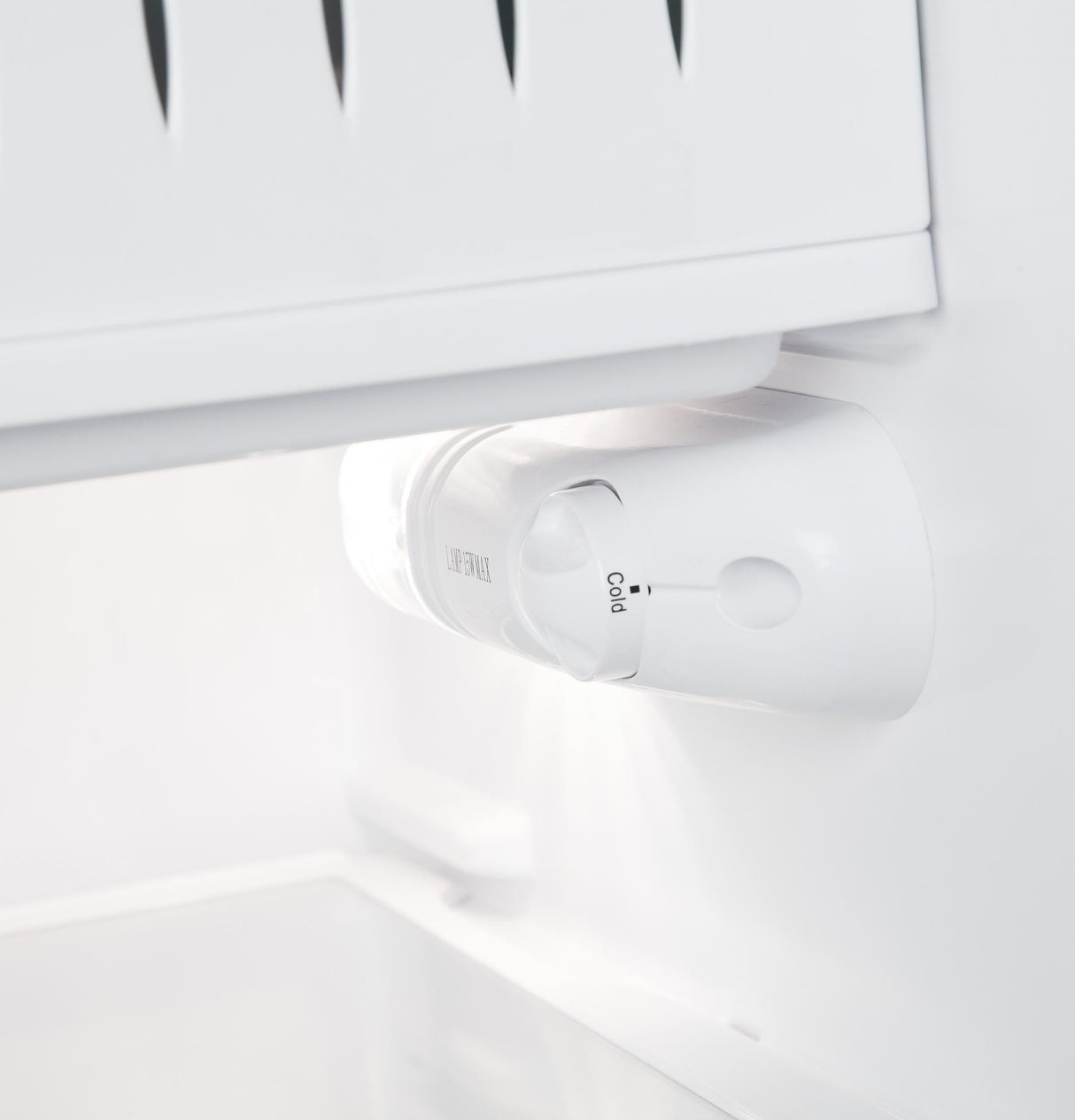 GE® Compact Refrigerator