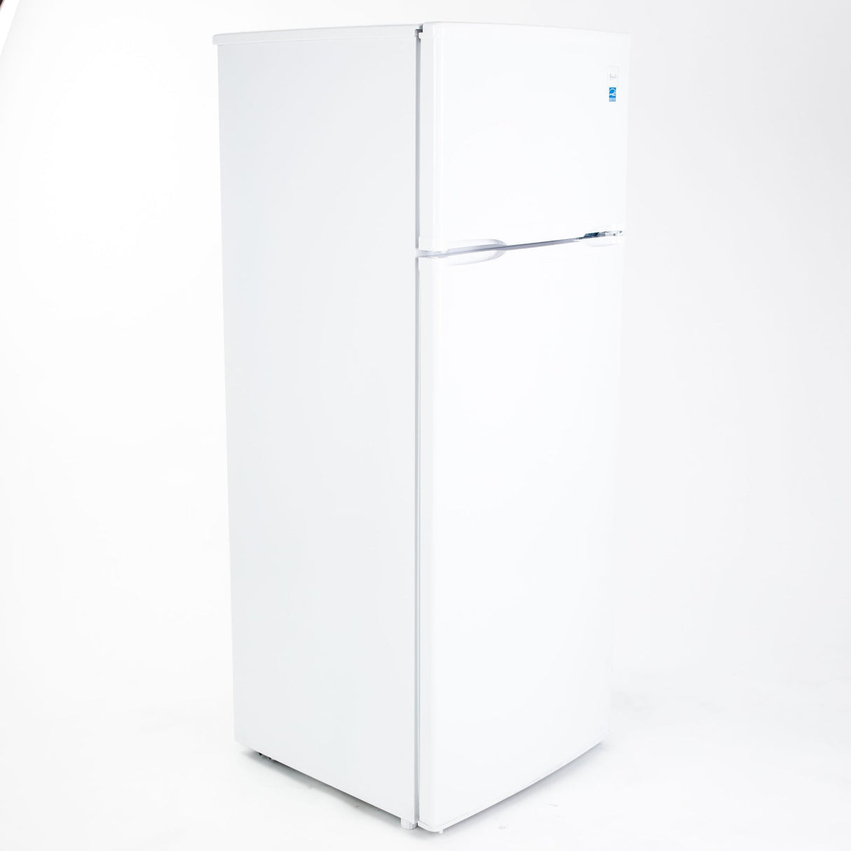 7.4 cu. ft. Apartment Size Refrigerator - White / 7.4 cu. ft.