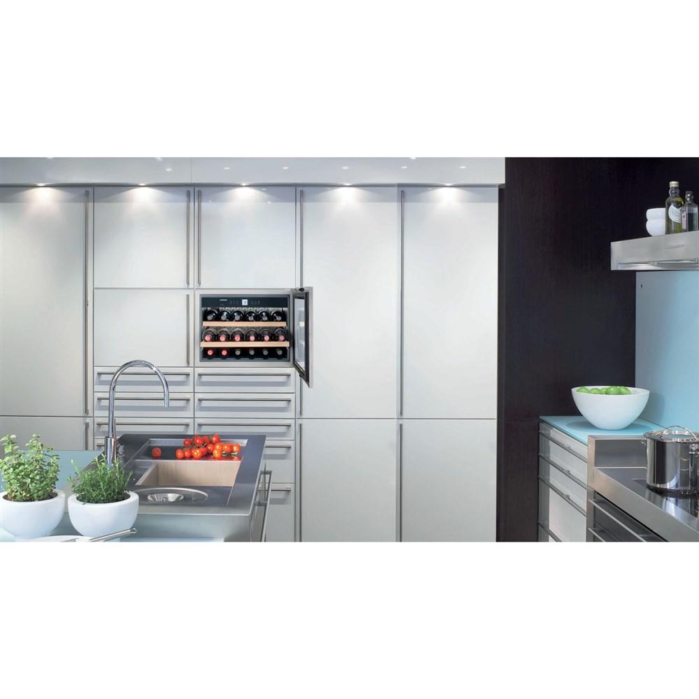 Integrated Wine Cabinet 18 bottle single zone