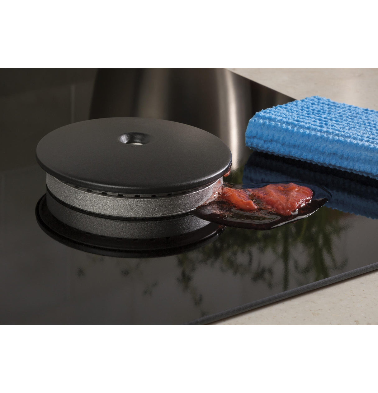 GE® 36" Built-In Gas on Glass Cooktop with 5 Burners and Dishwasher Safe Grates