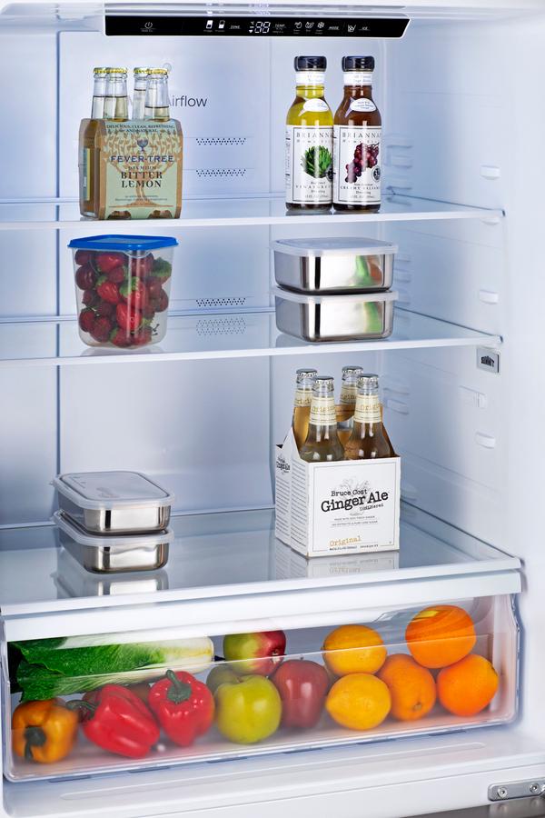 31" Wide Bottom Freezer Refrigerator With Icemaker