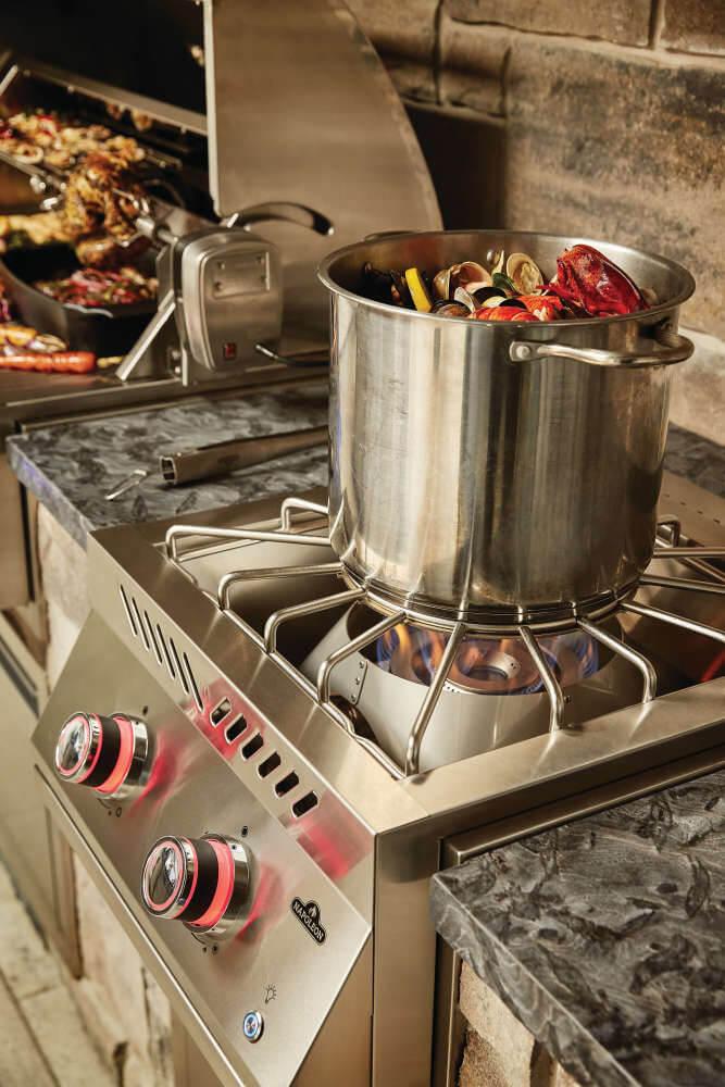 Built-in 700 Series Power Burner with Stainless Steel Cover , Propane, Stainless Steel
