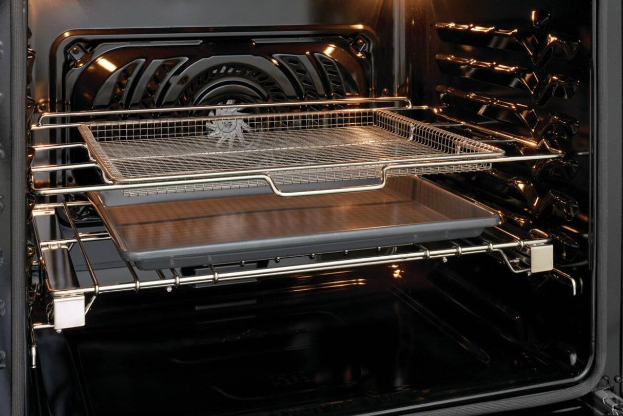 30" Induction Range with Total Convection