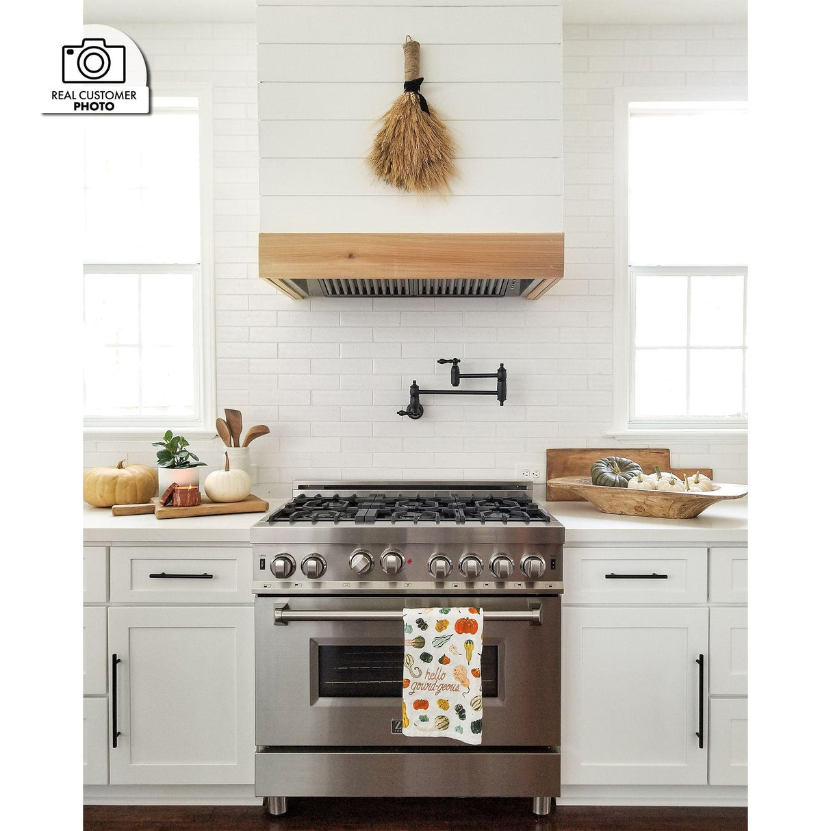 ZLINE Ducted Island Mount Range Hood Insert in Stainless Steel (721i)