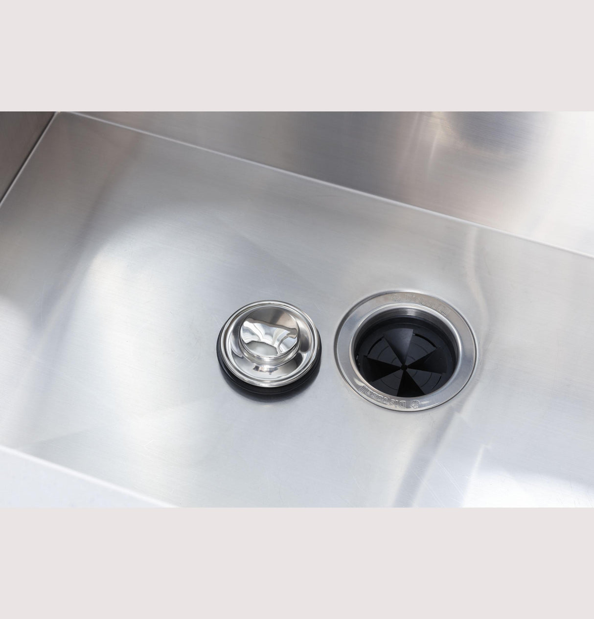 GE DISPOSALL® 1/2 HP Disposall Green Continuous Feed Garbage Disposer Corded