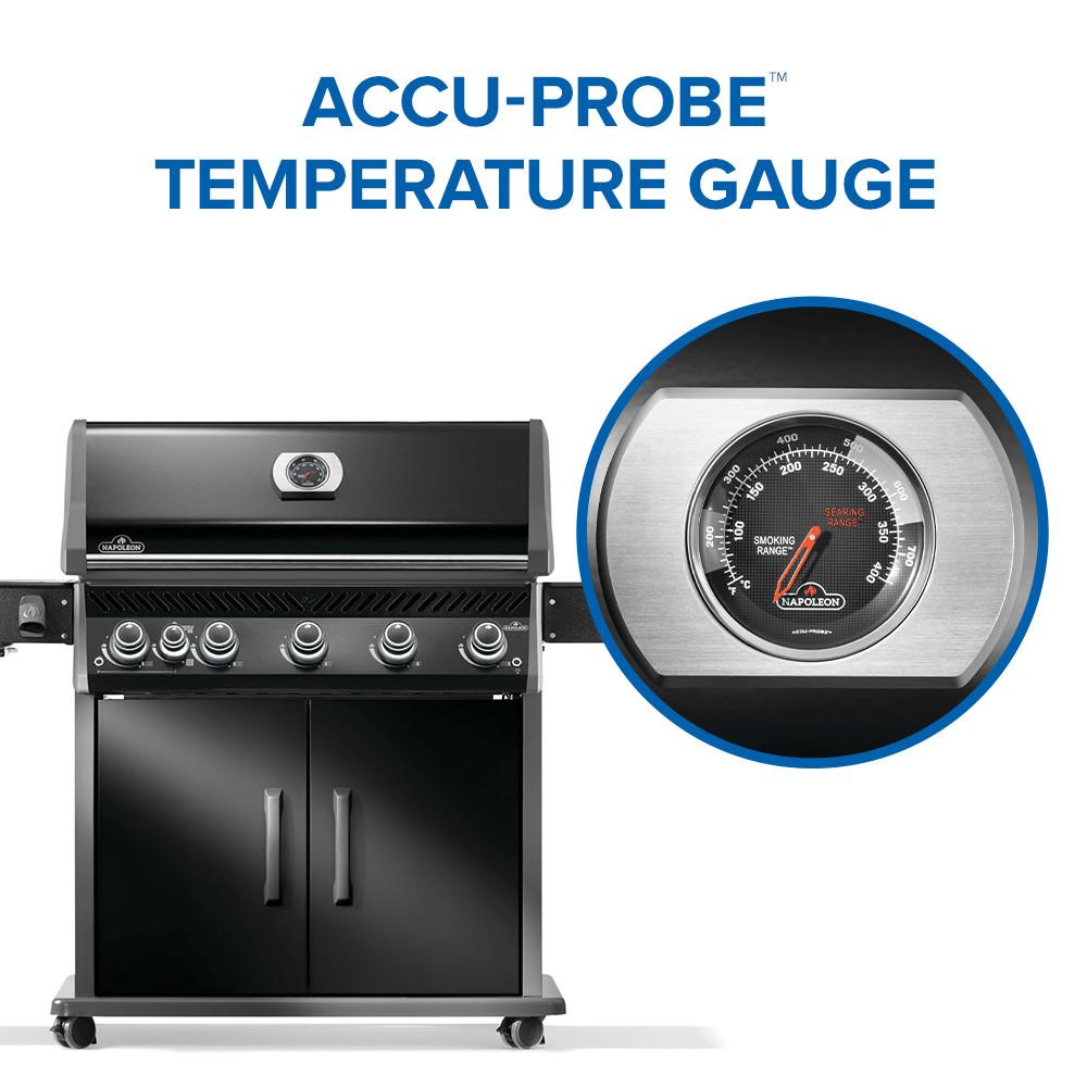 Rogue PRO 625 SIB with Infrared Side Burner , Propane, Black
