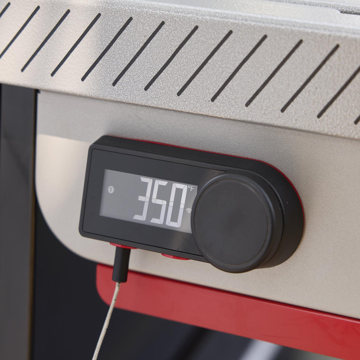 22 Performer™ Premium Smart Charcoal Grill - Black