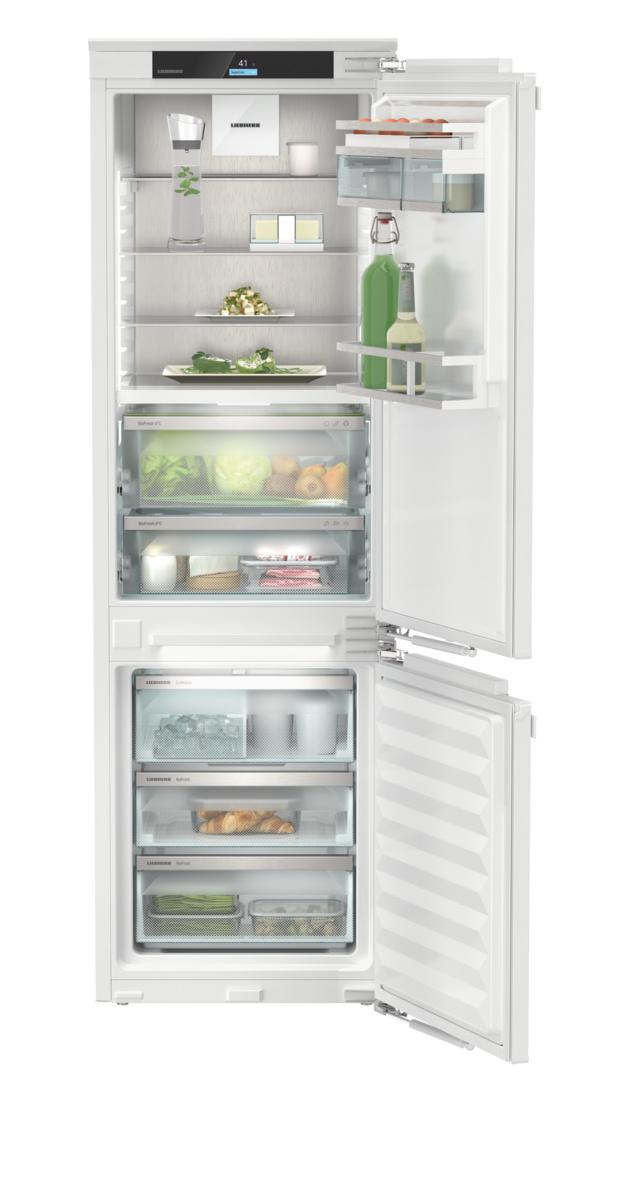 Fully Integrated Bottom Freezer Refrigerator with BioFresh