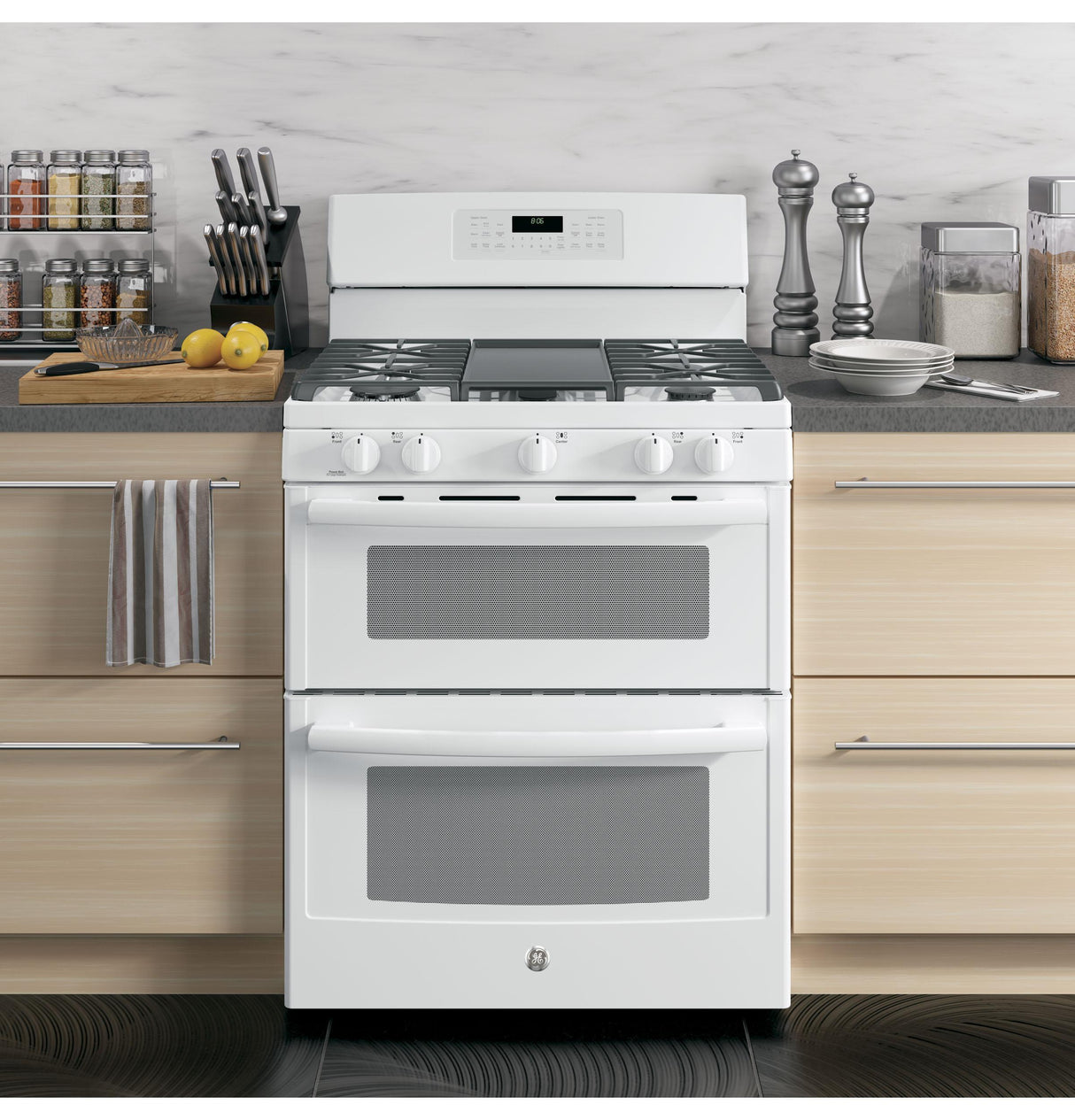 GE® 30" Free-Standing Gas Double Oven Convection Range