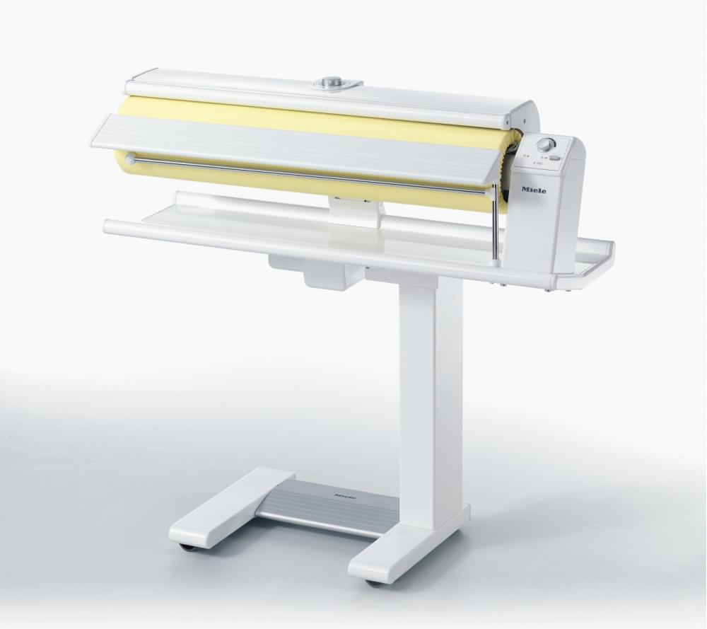 White Rotary Iron B 990 E - Lotus White