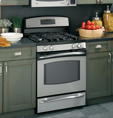 GE Profile Free-Standing Self-Clean Gas Range