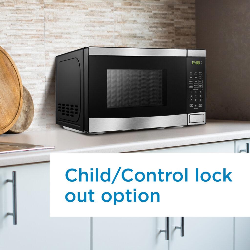 Danby 0.7 cu. ft. Countertop Microwave in Black and Stainless Steel