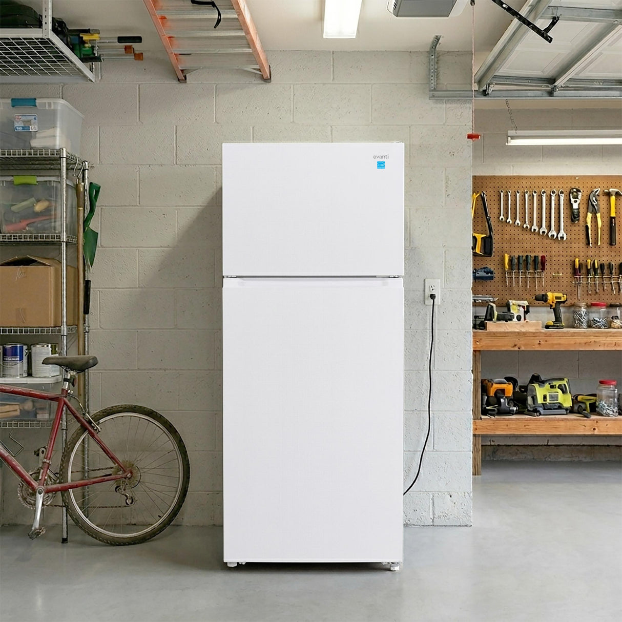 Avanti Frost-Free Apartment Size Garage-Ready Refrigerator, 14.6 cu. ft. Capacity, in White (AVFF146DLJ0W)
