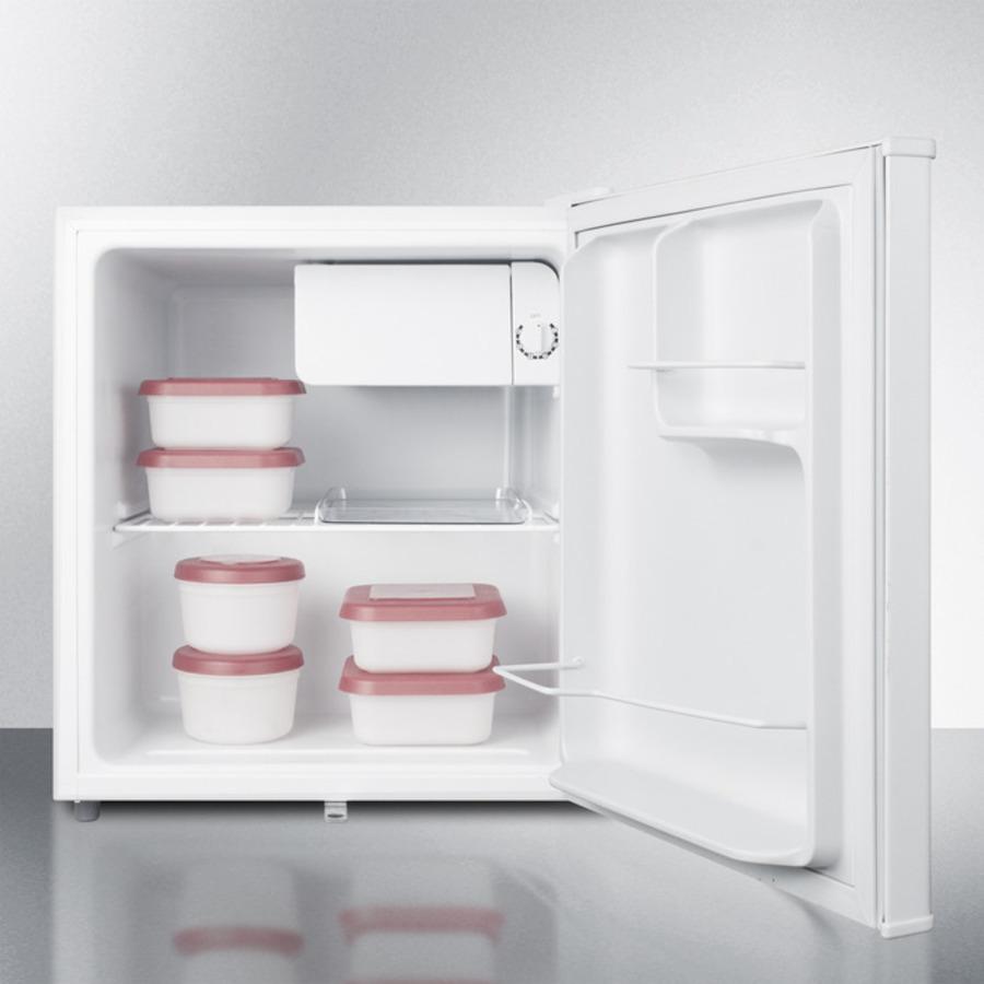 Compact Refrigerator-freezer
