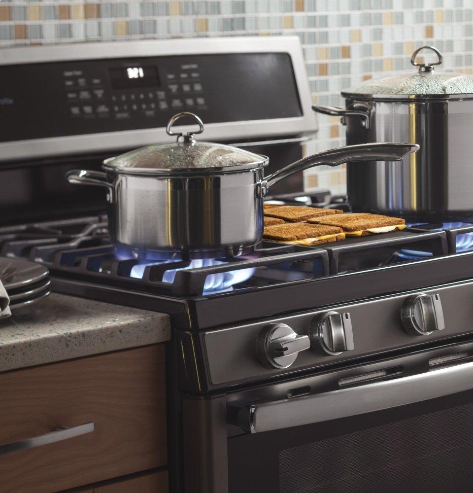 GE Profile™ 30" Free-Standing Gas Convection Range