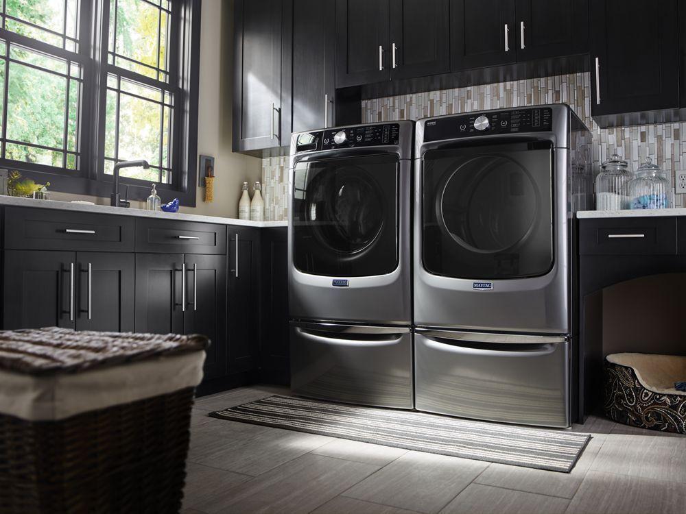 Front Load Washer with Fresh Hold® Option and PowerWash® System - 4.5 cu. ft.
