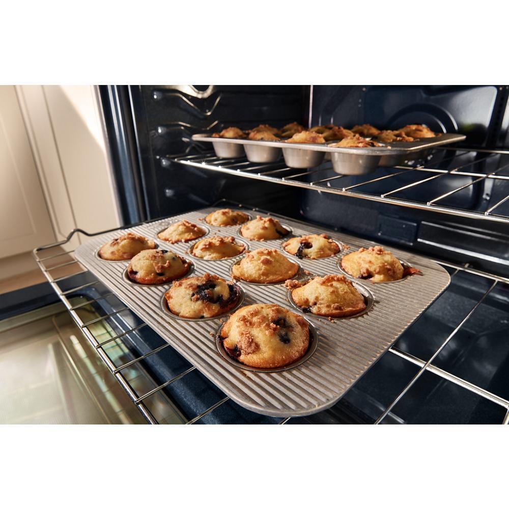 30-inch Electric Range with No Preheat and Slow Cook Modes
