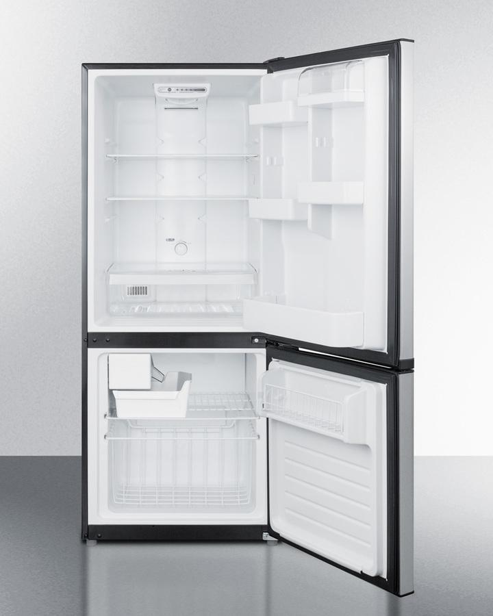 24" Wide Bottom Freezer Refrigerator With Icemaker