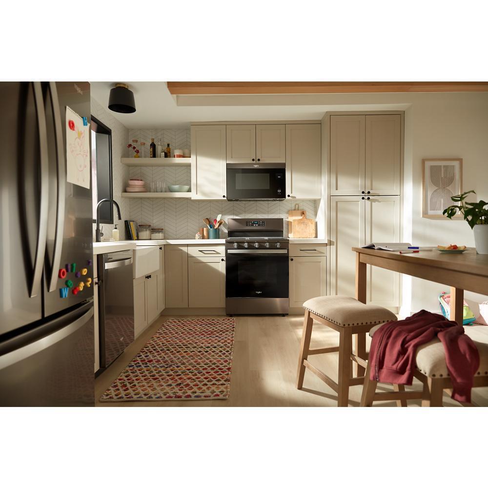 30-inch Gas Range with Air Cooking Technology and EZ-2-Lift™ Hinged Grates