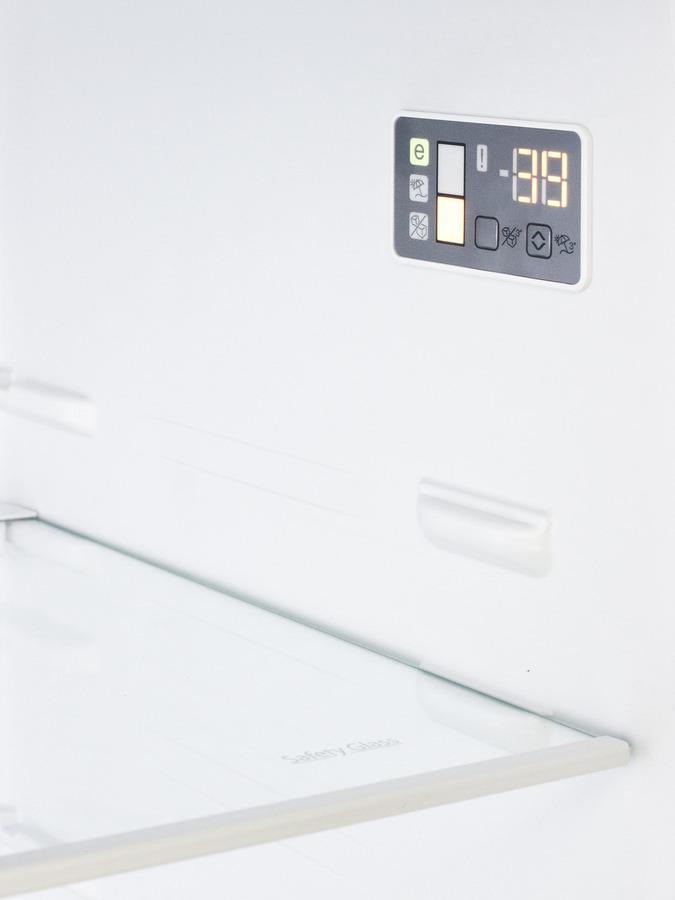 24" Wide Bottom Freezer Refrigerator