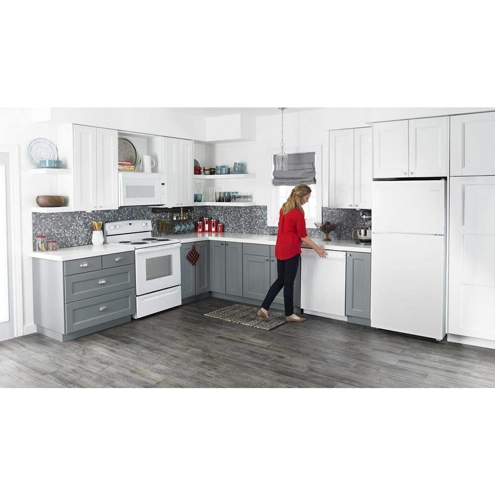 Dishwasher with Triple Filter Wash System