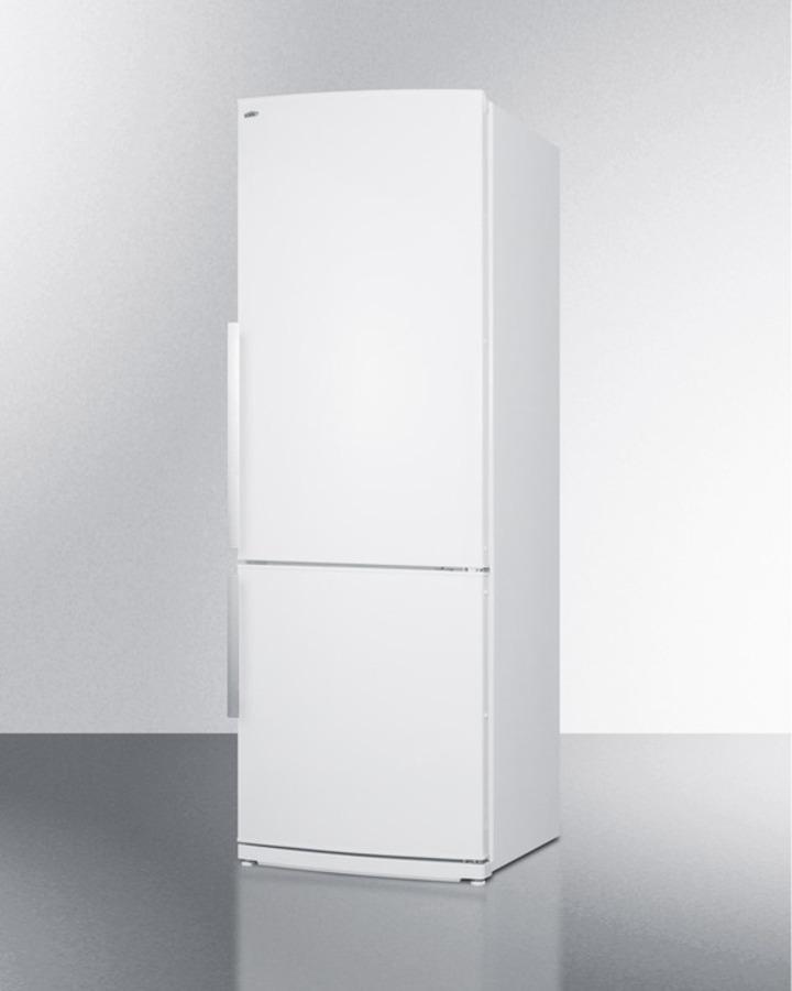 28" Wide Bottom Freezer Refrigerator